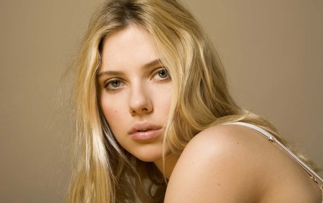 Scarlett Johansson star porn pictures