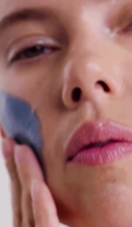 Scarlett Johansson top profile image