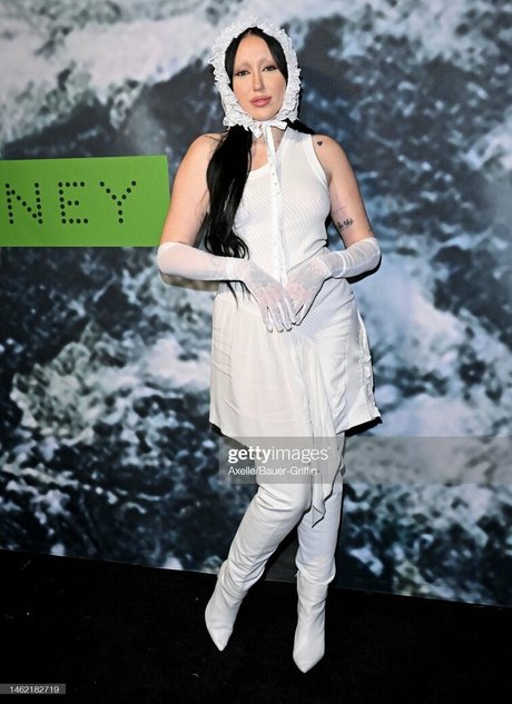 Noah Cyrus beautiful actress photo