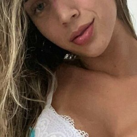 Renata Meneguzzi naked model pics