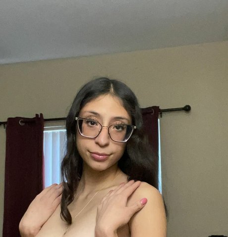 Sona Bella model xxx galleries