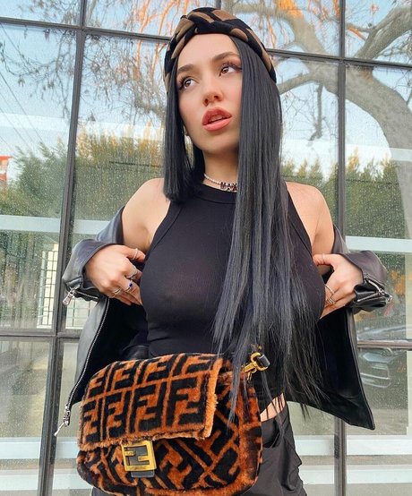 midget girls onlyfans free sexy image