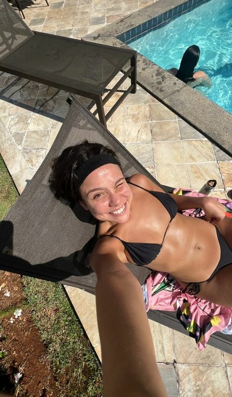 Bruna Carvalho top star pictures