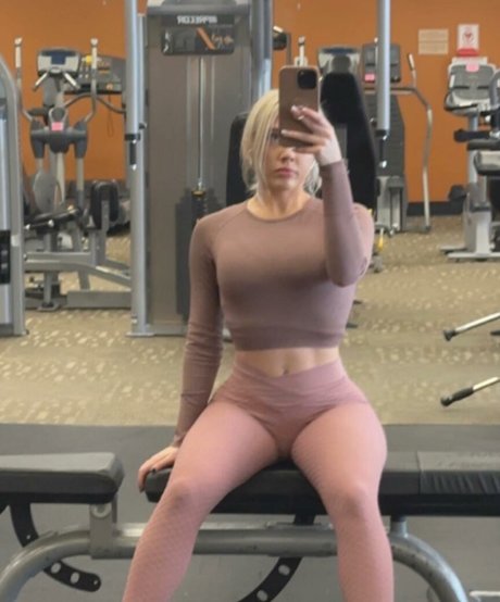 Hailsbee beautiful pornstar galleries