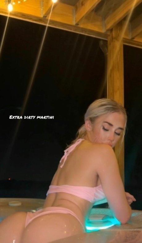 Hailsbee nice pornstar pics
