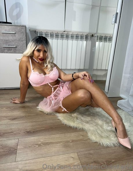 deliciusstinnykate pornstar nudes pictures