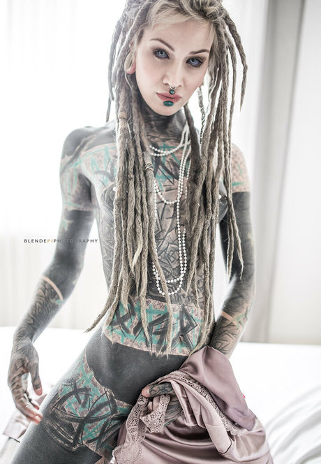 Anuskatzz nude pornstar images