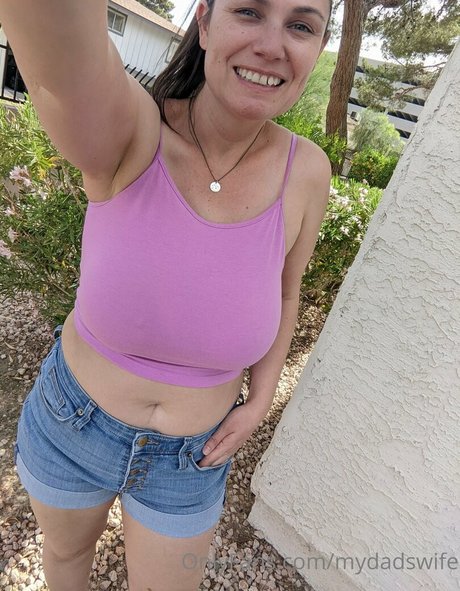 mydadswife free model images