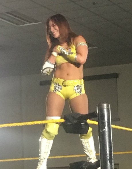 Kairi Sane pornstar sexy img