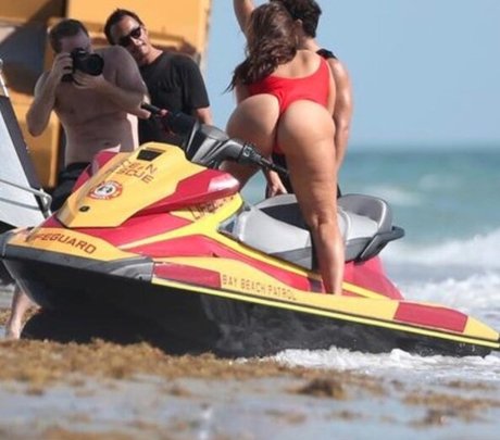 Ashley Graham pornstar adult gallery