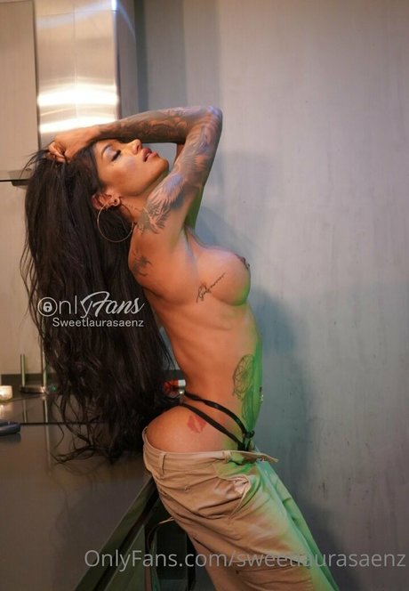 sweetlaurasaenz pornstar pretty pictures