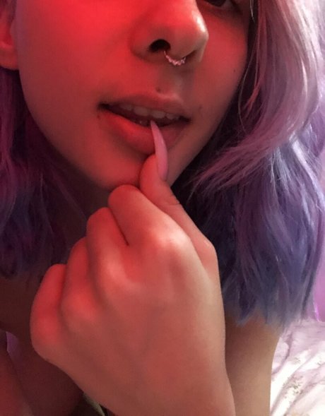 leliloo pornstar nudes img