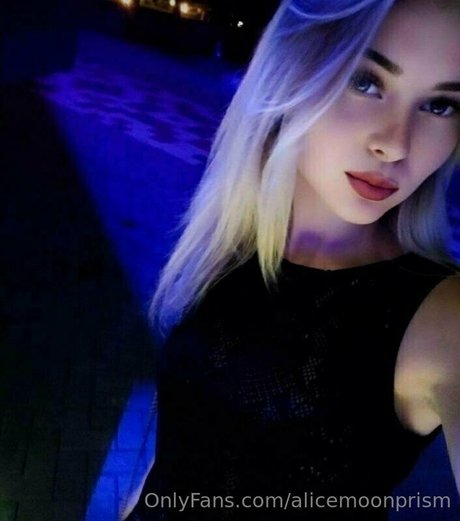 alicemoonprism xxx model galleries