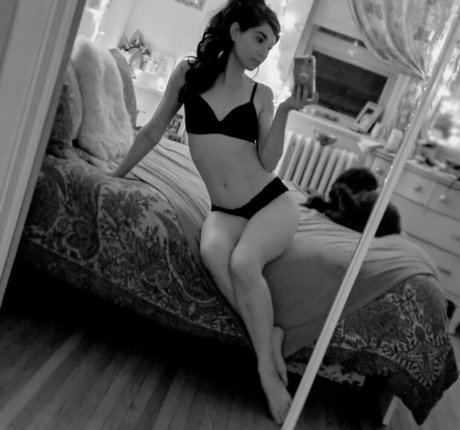 ebony sloppy onlyfans pretty img