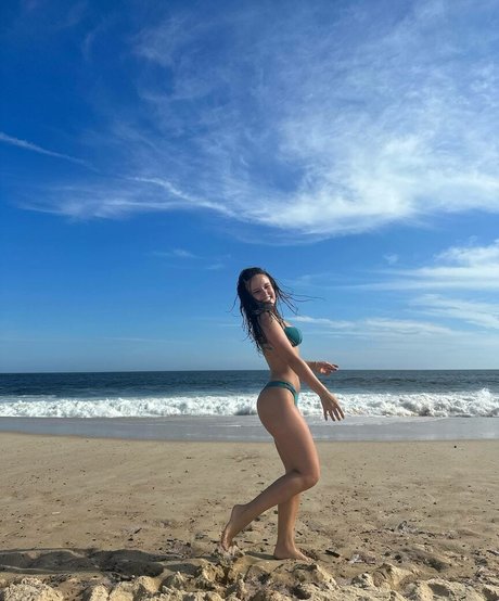 Larissa Manoela art actress images