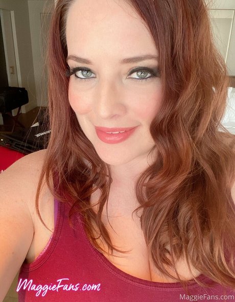 maggiegreenlive model art image