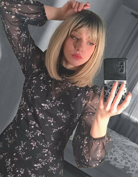 thigh onlyfans pornos image