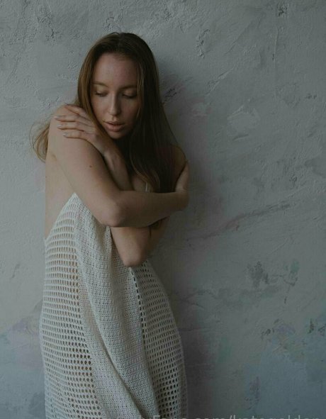 kategolden model porn photos