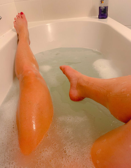 cheekysoles333 hd model gallery