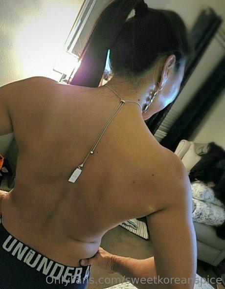 sweetkoreanspice model adult photo