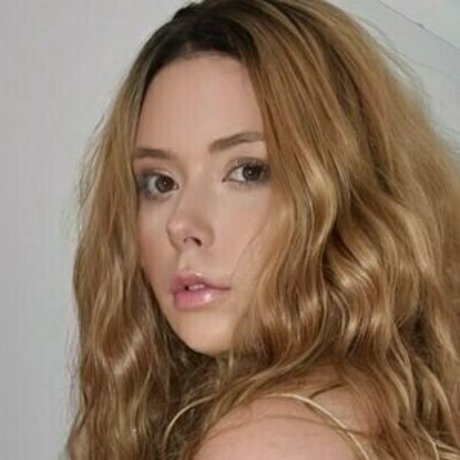 nylon lily free top actress photos