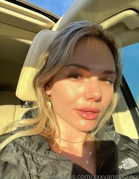 Xxxvanessaxxx pornstar top picture