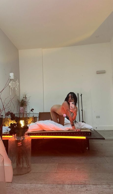 Dieu Linh Vuong pornstar nudes images