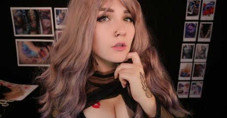ASMR KittyKlaw beautiful star images