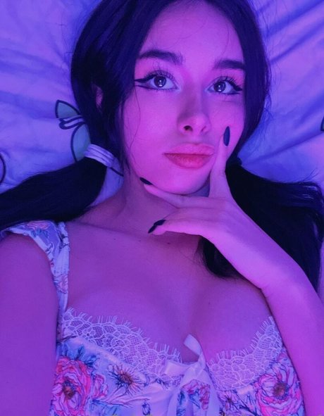 shemale fucks girl onlyfans sexy naked photos