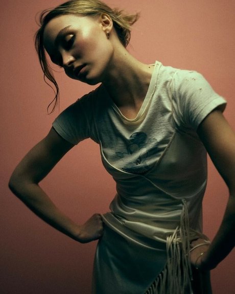 Lily Rose Depp adult star pictures