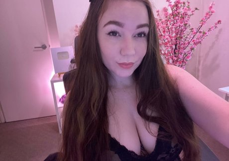 Itsbordie nude pornstar img