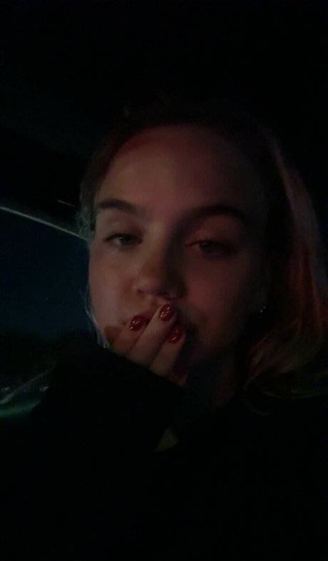 curvy naked onlyfans free porn images