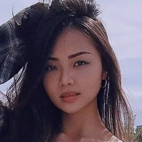 Cindy Phan star erotic photos