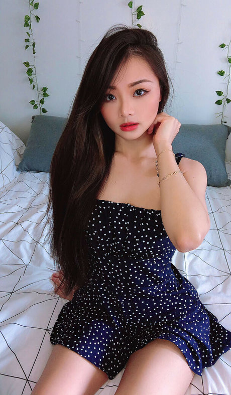 Cindy Phan sex star pics
