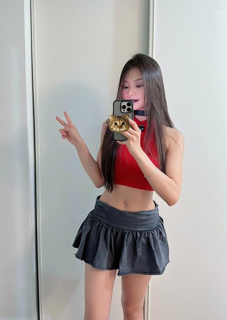 Cindy Phan sexy pornstar archive
