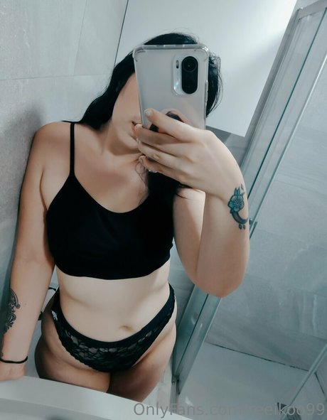 reeikoo99 model nudes photo