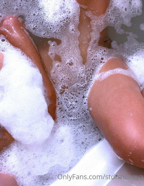 stormimaya nude star pic