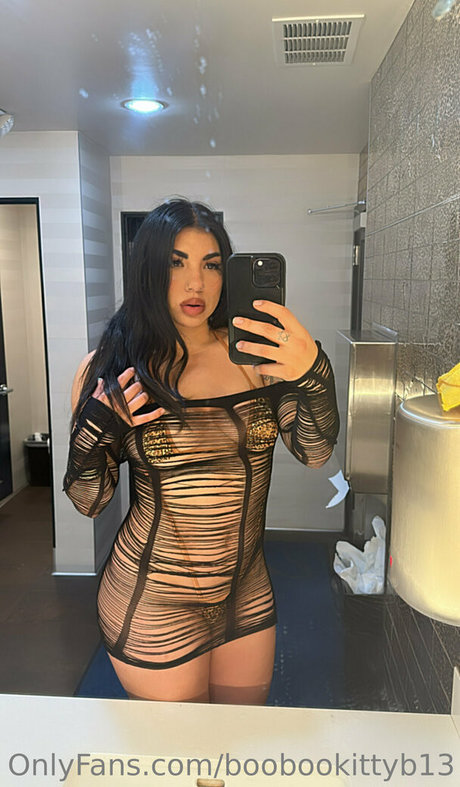 Boobookittyb13 pornstar adult picture
