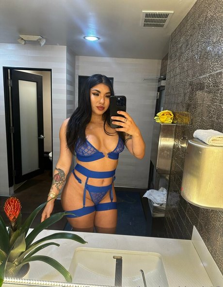 Boobookittyb13 sexy star gallery