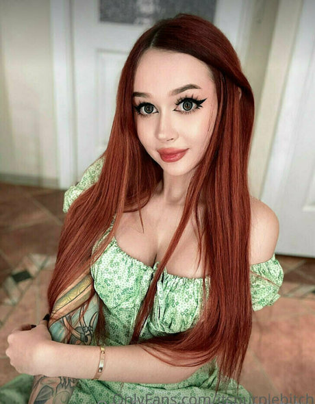 hotpurpletaty star sexy galleries