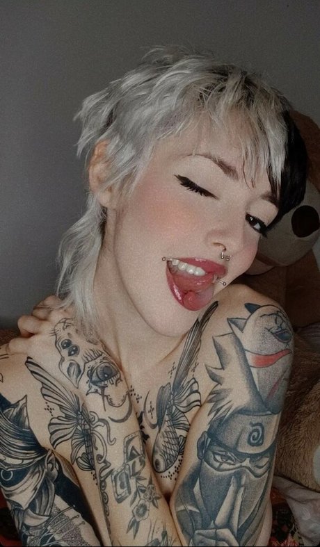 Elena Barile model xxx photo