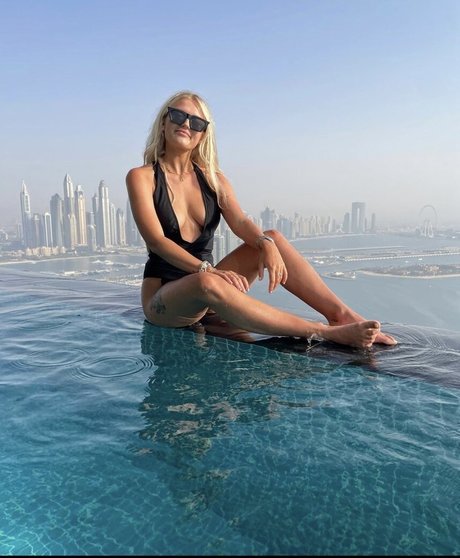 Lucy Fallon perfect actress picture