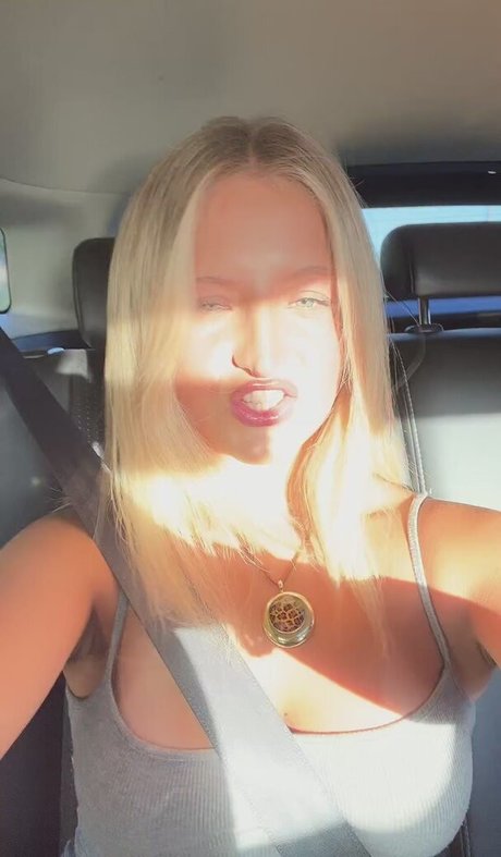 Daisy Campbell hd pornstar archive