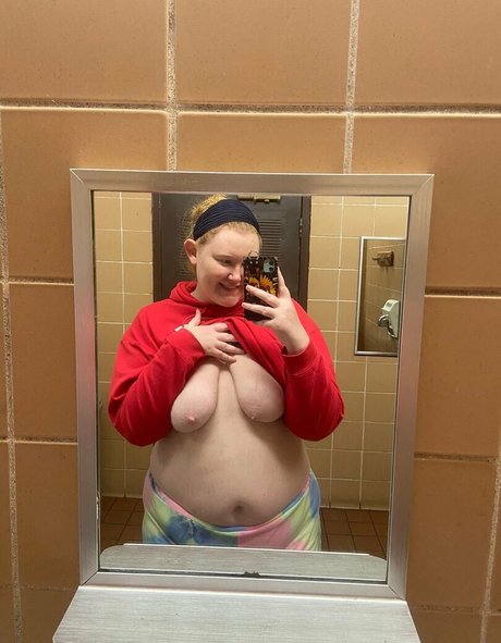 big tits blonde onlyfans nice pictures