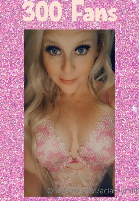 aclassymilf nudes model gallery