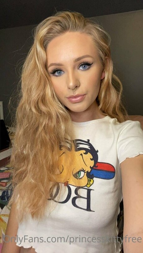 princesskittyfree hot actress pic