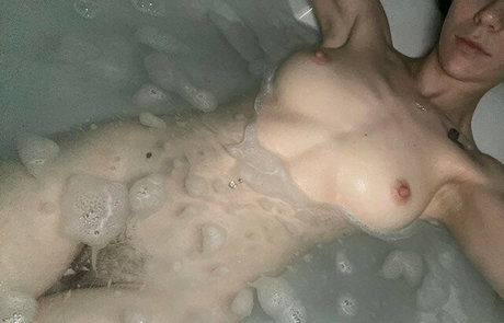 short hair teen onlyfans pretty image
