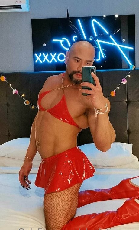 aleolatinoxxx model exclusive archive