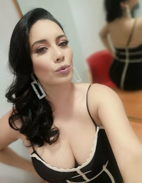 Sugey Abrego pornstar erotic pic