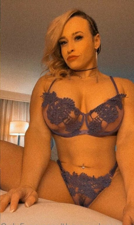 blonde muscle onlyfans best pic